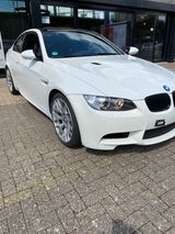 BMW M3 E92 DKG deutsches Fahrzeug - BMW M3: E92