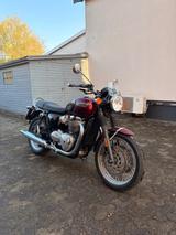 Triumph Bonneville T120 Euro 4! - MOTORRAD EU