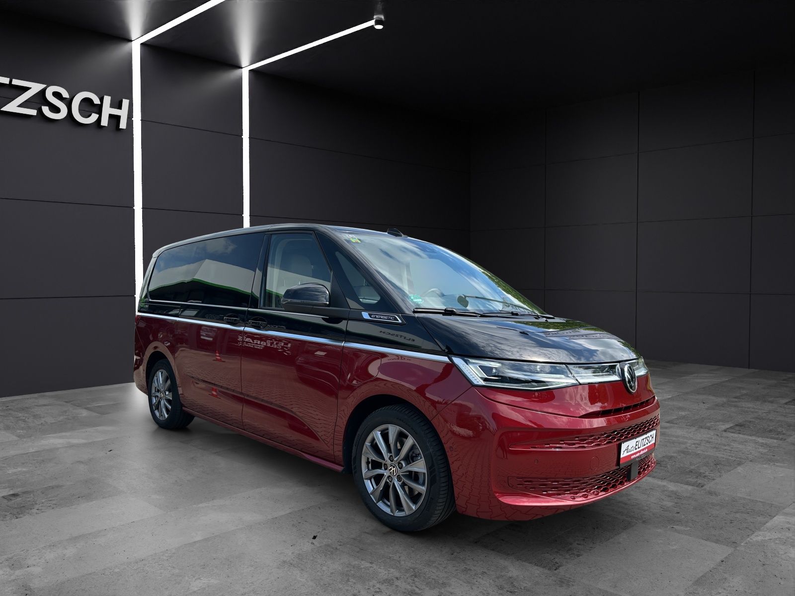 Fahrzeugabbildung Volkswagen T7 Multivan eHybrid ENERGETIC  DSG LED STANDH NA