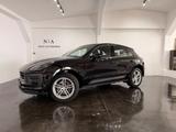 Porsche Macan 2.0 L Model 2023 DAB+ - Porsche Macan in Hannover