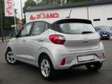 Hyundai i10 1.0 Trend Sitzheizung Tempomat Spurhalte PDC - gebrauchte Hyundai i10 aus dem Jahr 2022