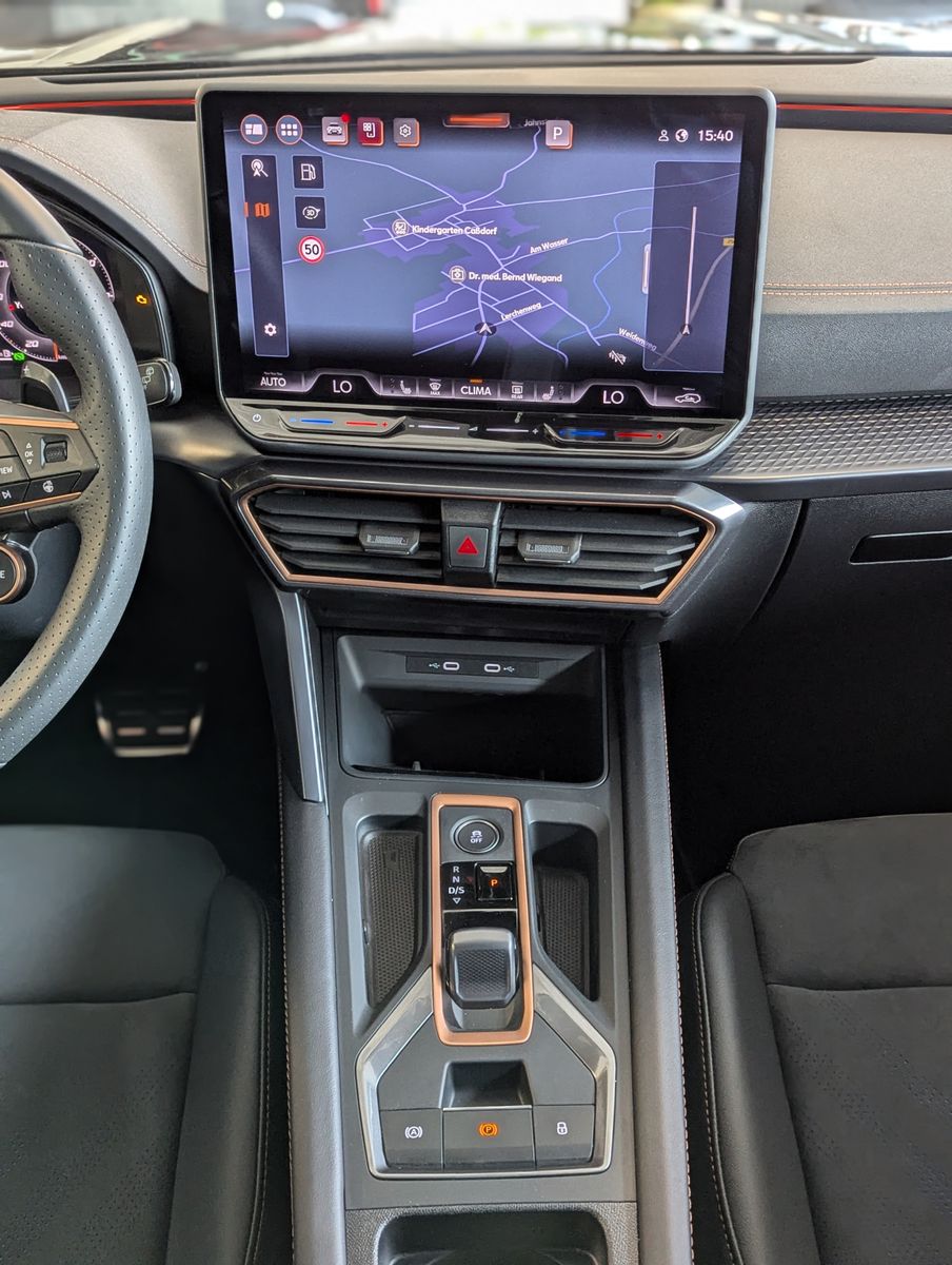 CUPRA Formentor 1.5 eTSI Dynamic / Edge-Paket ACC 18" - Image 19