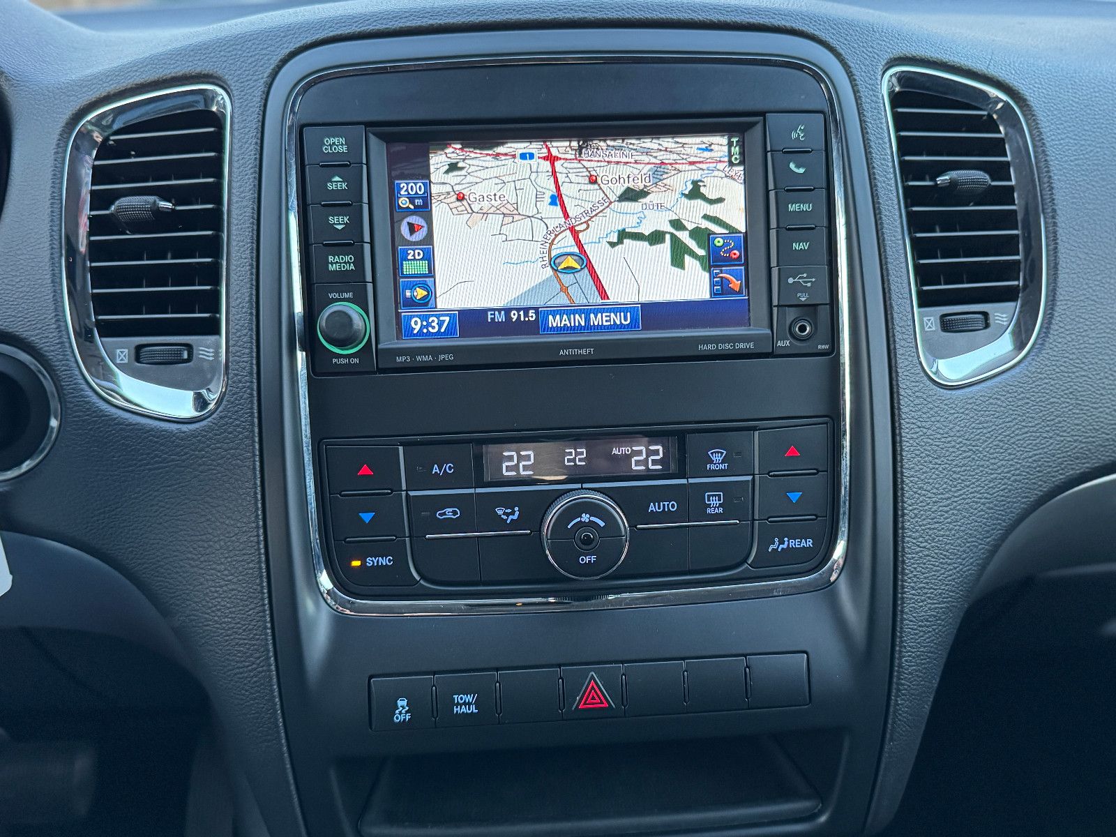 Fahrzeugabbildung Dodge Durango 4x4 5.7 V8 HEMI 20Zoll Leder AHK Navi