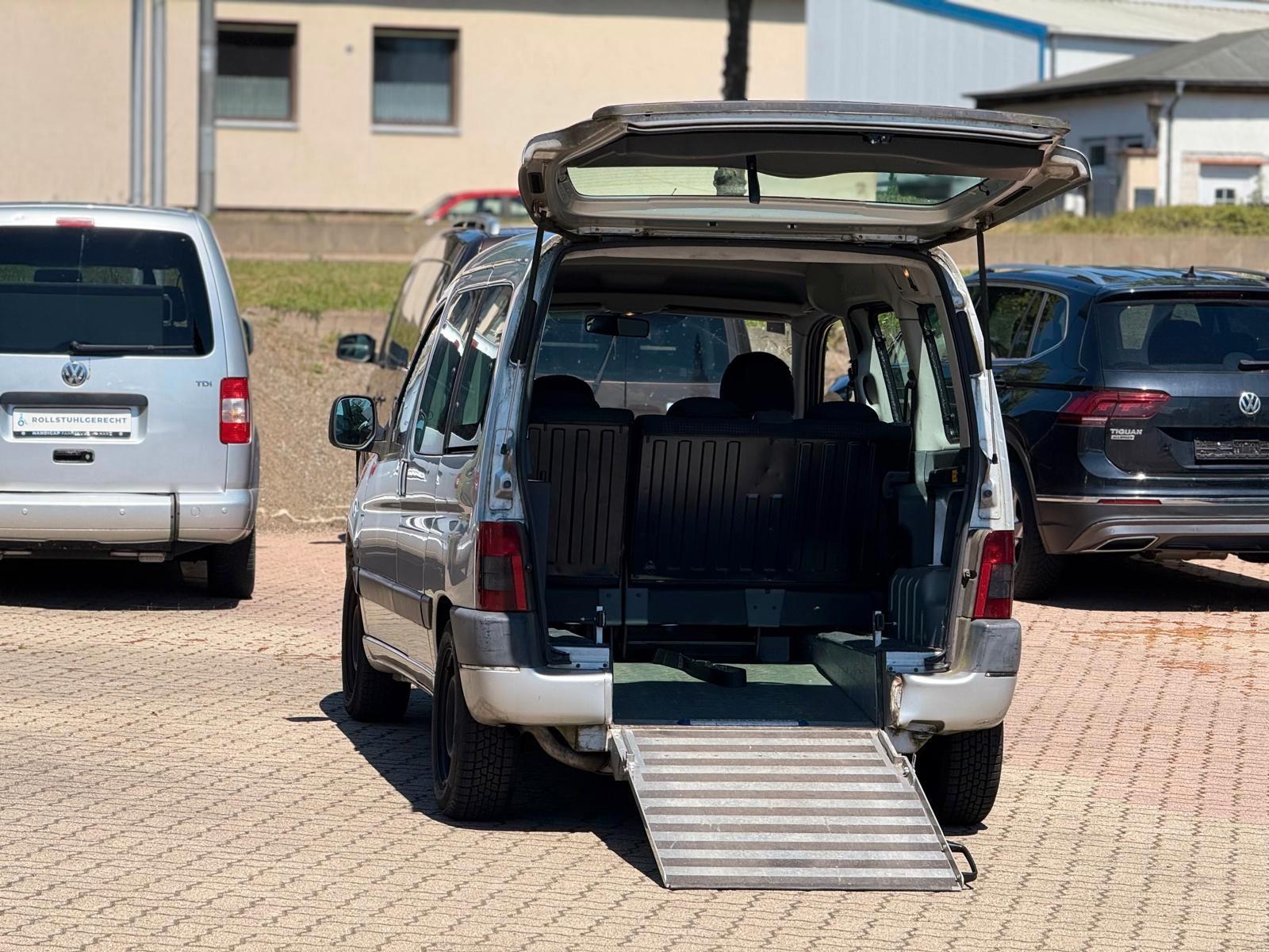 Peugeot Partner Behindertengerecht-Rampe