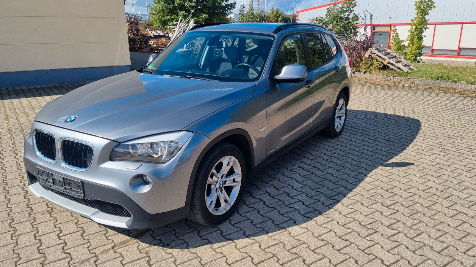 BMW X1 xDrive 20 d Pano Klima Ahk