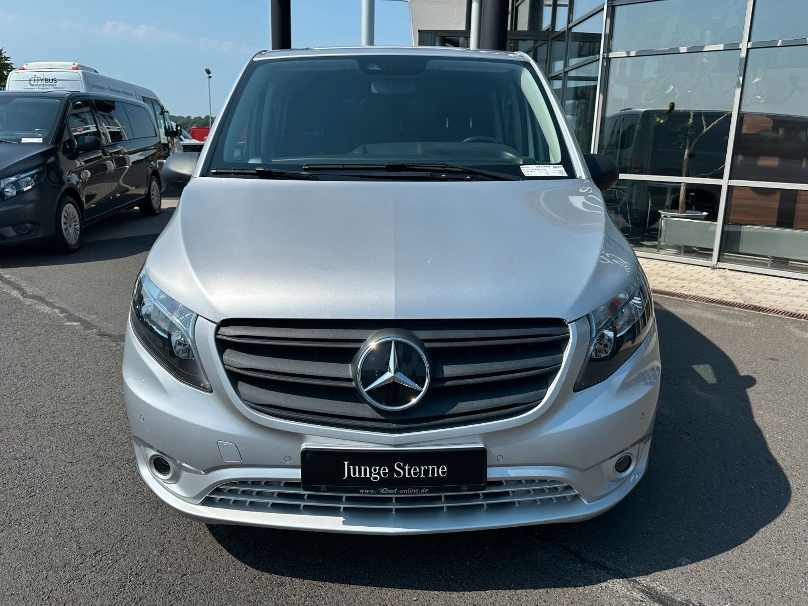 Fahrzeugabbildung Mercedes-Benz Vito 114 CDI Mixto Regal AHK Klima PARKTRONIC