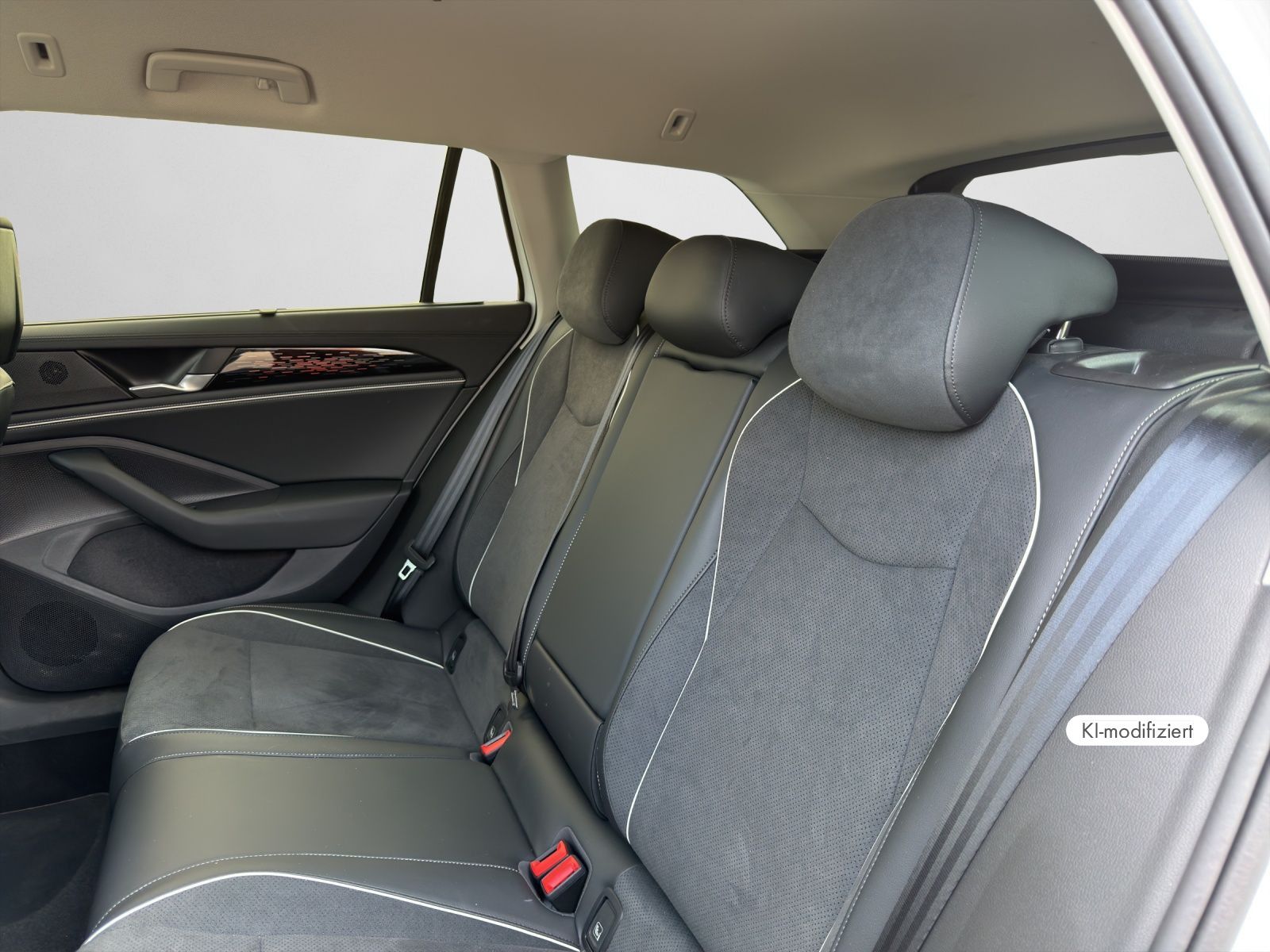 Volkswagen Passat Variant - Bild 16