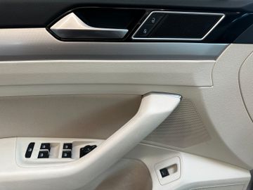 MYAUTOCENTER – Gebraucht- und Jahreswagen mit Werkstattservice in Pfaffenhofen Volkswagen Passat Variant Comfortline *Navi*AHK*Kamera*
