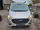 Ford FOTD TANSIT TOURNEO CUSTOM 9 PLACES FUL OPTION - Ford Tourneo Custom Unfallwagen