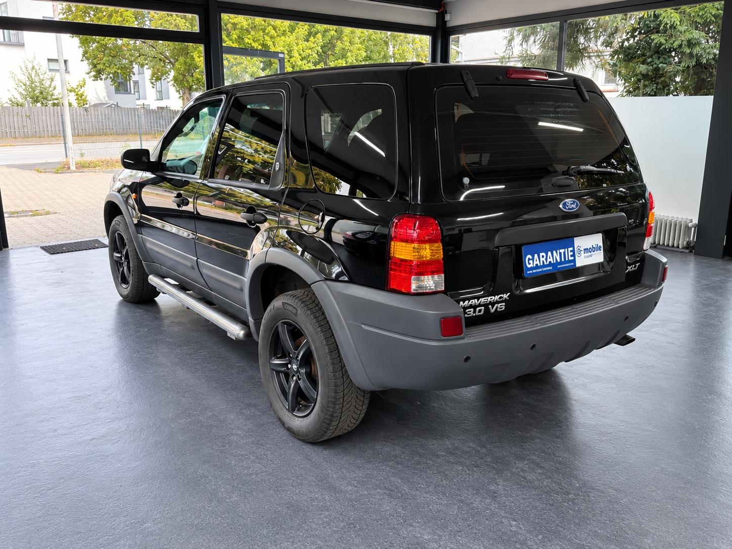 Ford Maverick 2004 — photo 6