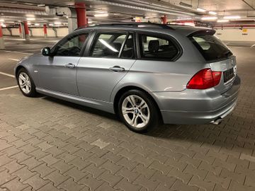 BMW 320 - 5