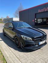 Mercedes-Benz CLA 45 AMG Mercedes-AMG CLA 45 4MATIC DCT Me... - : Coupé, Mercedes