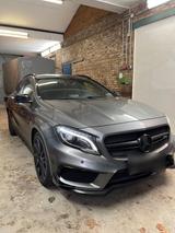 Mercedes-Benz Mercedes Gla45 AMG Nightpaket/Vollleder/Pa... - Mercedes-Benz GLA 45 AMG von privat