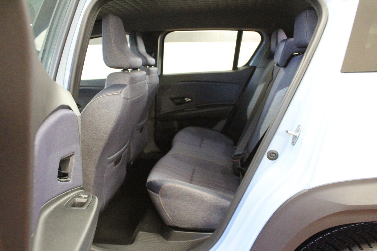 Fahrzeugabbildung Renault R 4 150 Comfort Range Techno*Winterpaket*