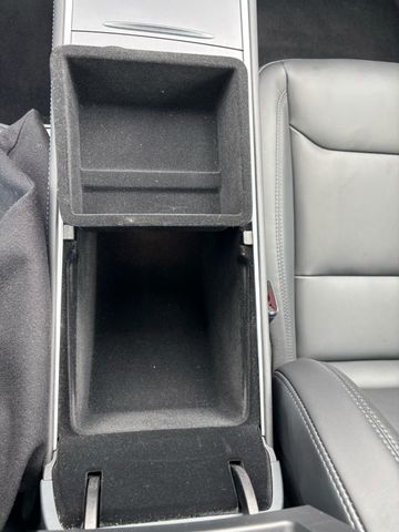 Model Y Long Range Dual AWD