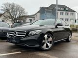 Mercedes-Benz Lim. E 350 d*COMAND*MULTIBEAM*SCHIEBEDACH*360°* - Mercedes-Benz E 350 mit Diesel-Antrieb: Limousine