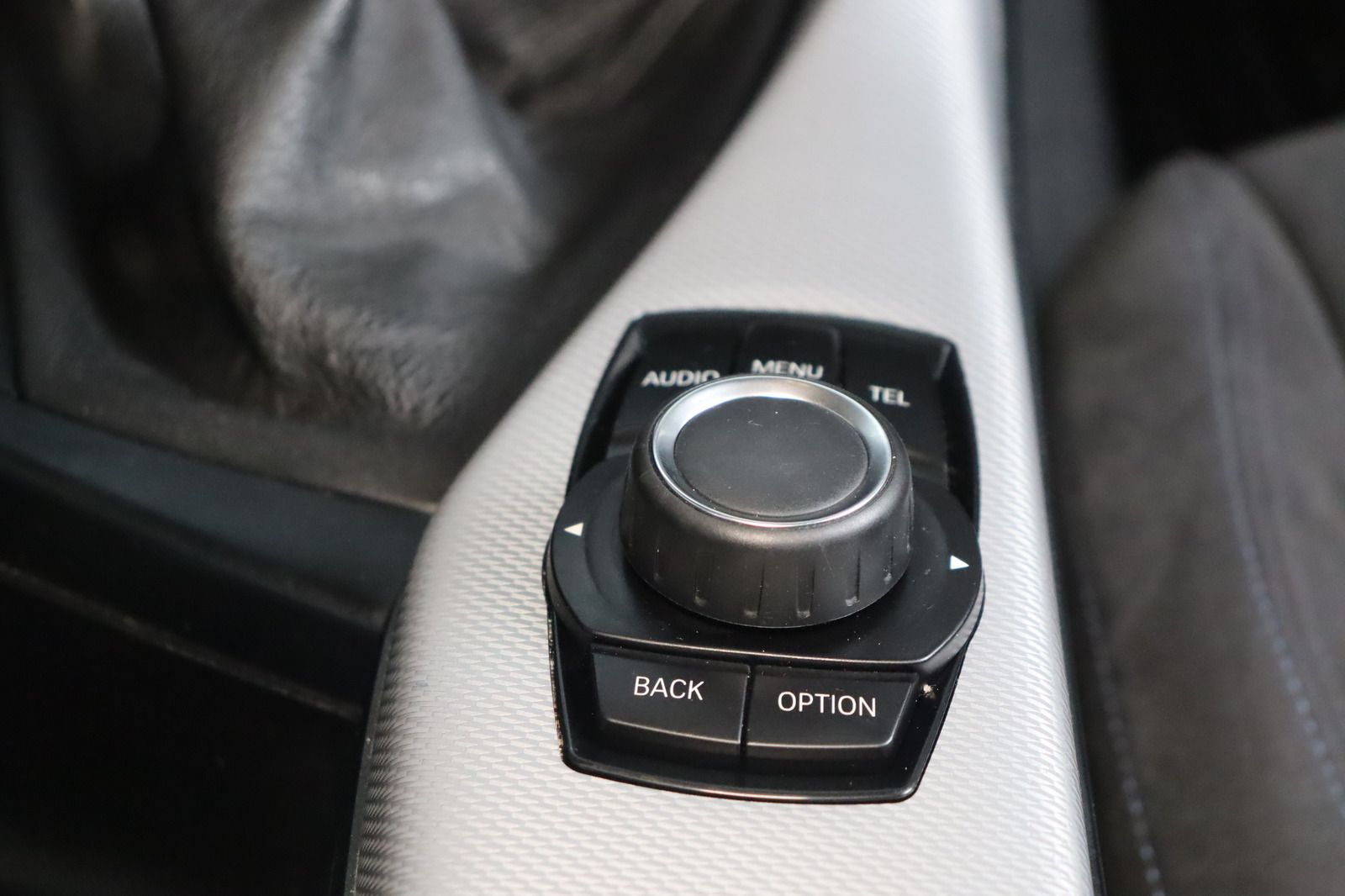 Fahrzeugabbildung BMW 118 i M Sport Paket 1. Hand