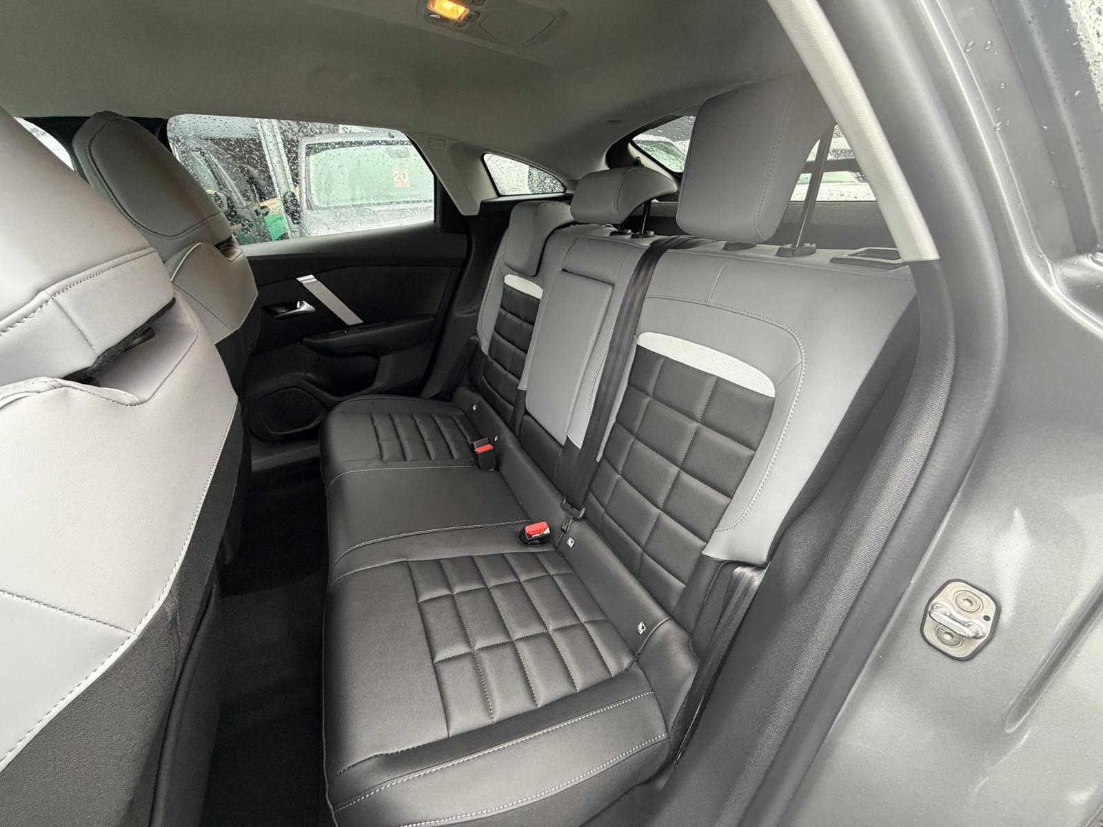 Citroën C4 - Bild 9