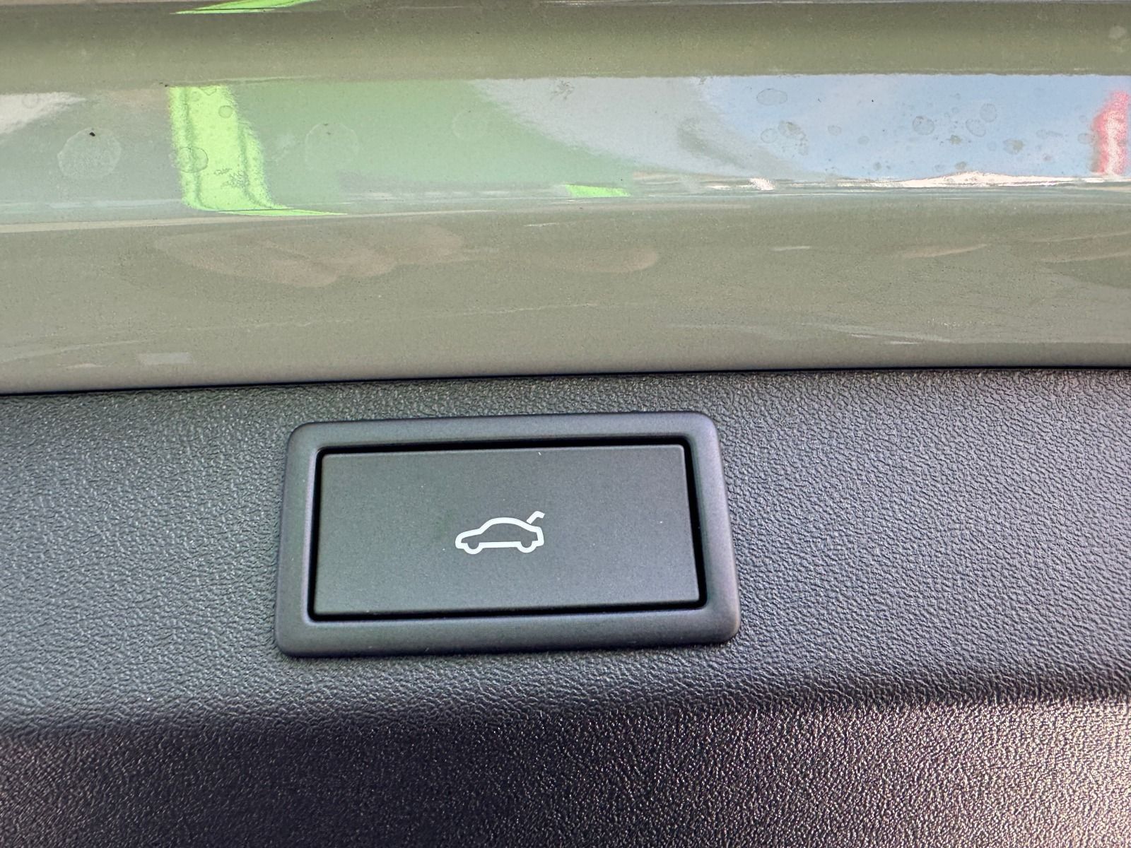 Fahrzeugabbildung SKODA Elroq 85 MAXX*AHK*Wärmepumpe*360°Cam*Canton