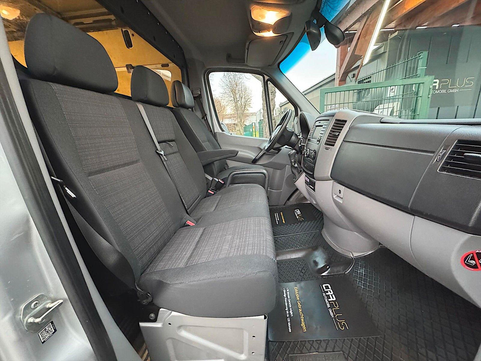 Fahrzeugabbildung Mercedes-Benz Sprinter II Kasten 319 CDI L2H3 *Bi-Xenon*19%*