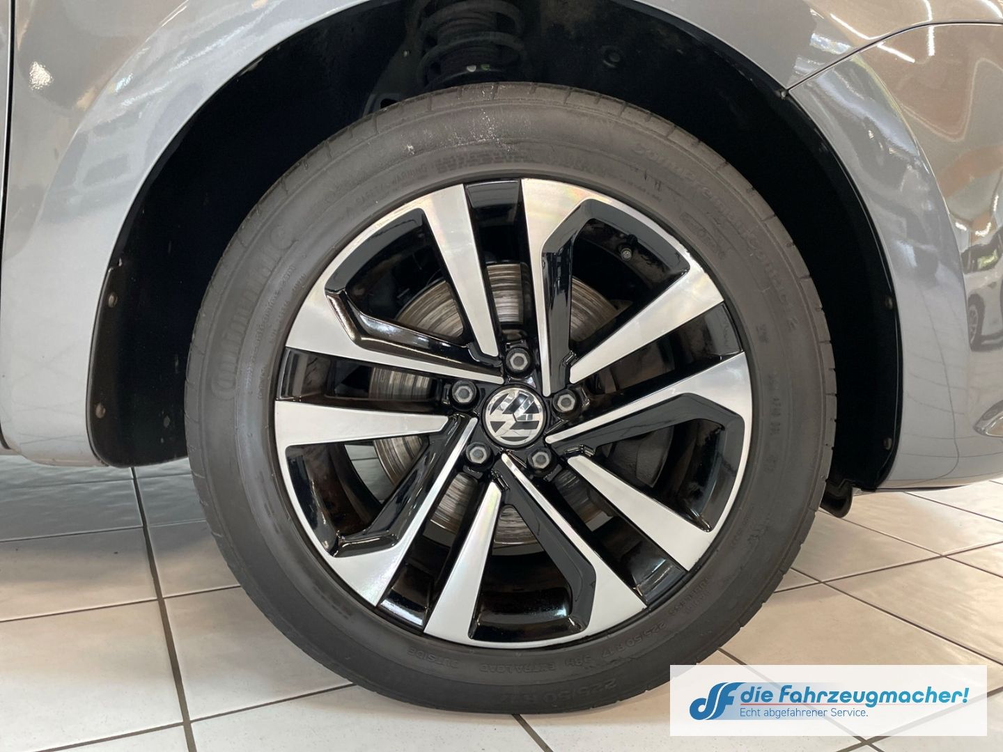 Fahrzeugabbildung Volkswagen Sharan United 2,0TDi 7.Sitzer Navi ACC El. Schie