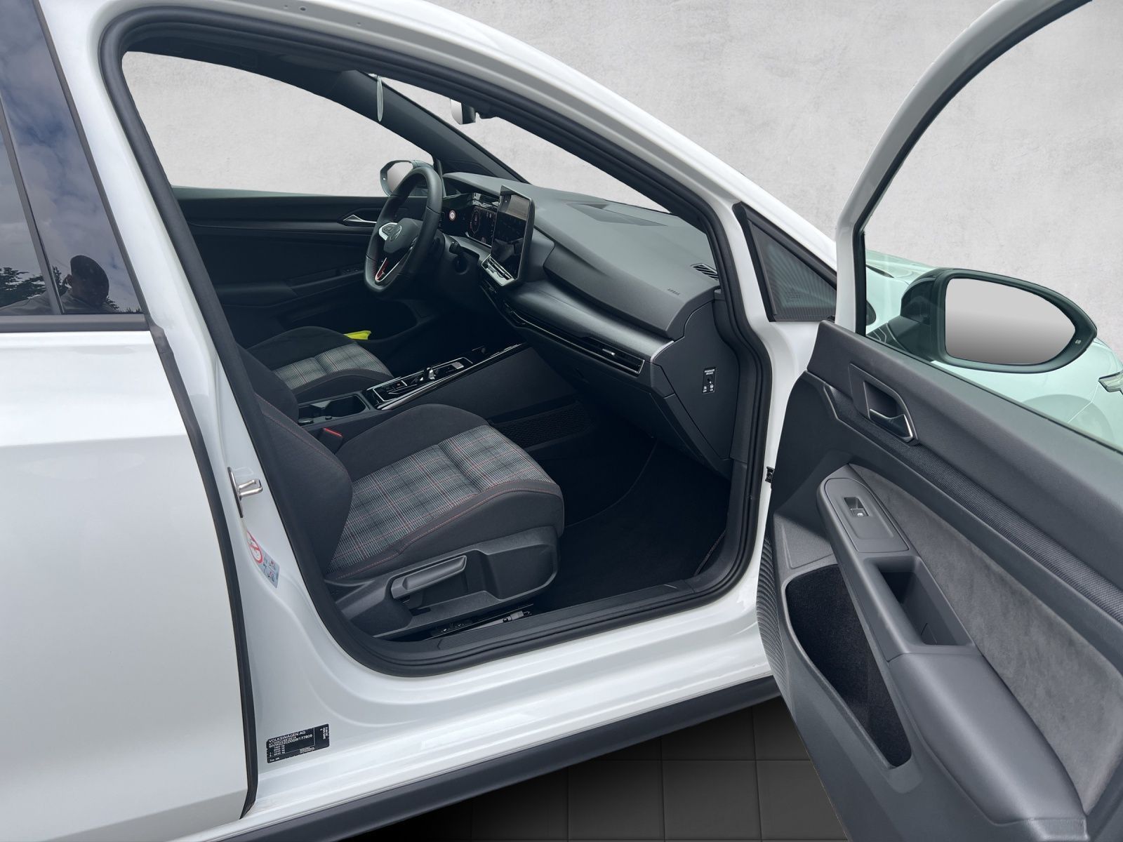 Golf VIII GTI 2.0 TSI DSG Navi*ACC*Black Style