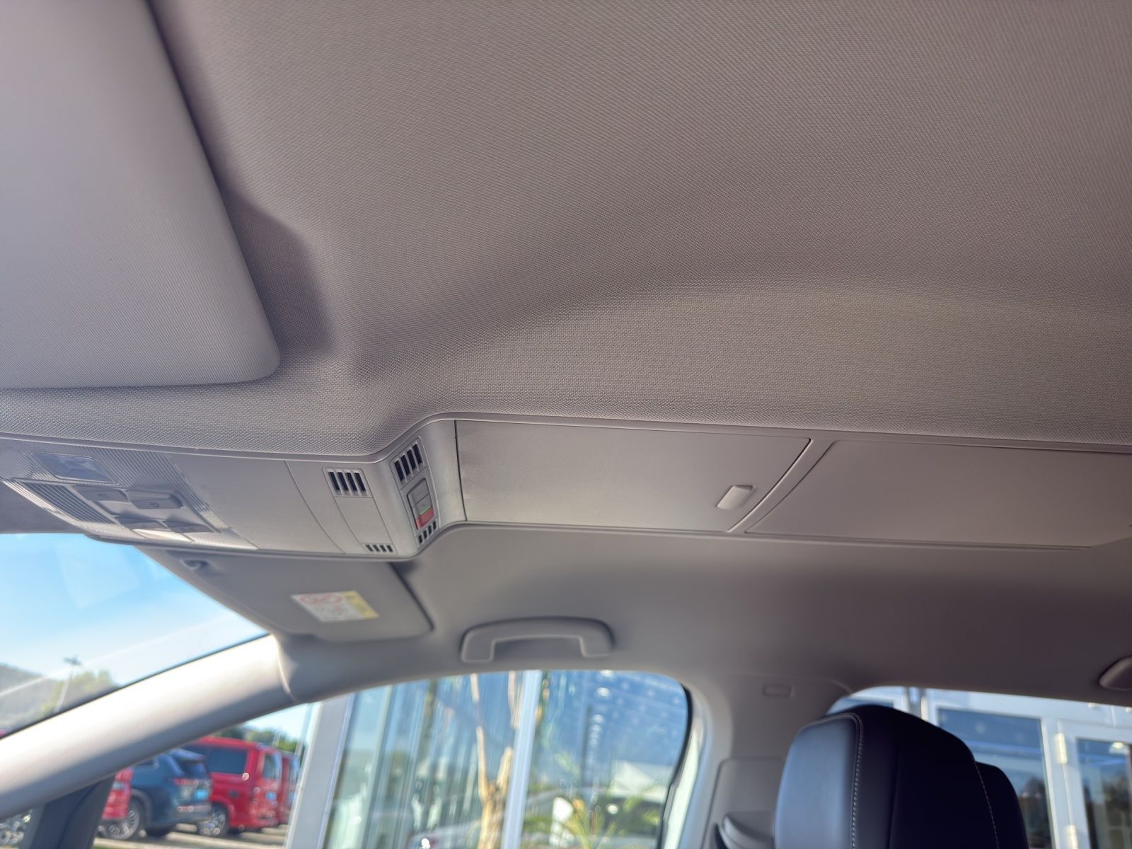 Volkswagen Touran - Bild 12
