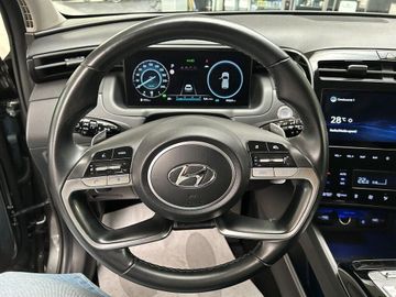 Hyundai TUCSON - 12