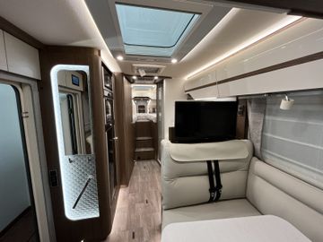 HYMER  ERIBA  HYMERCAR B-Klasse ML I 780 Hubstützen Arktis Autarkie 