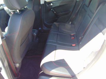 Bild 10 Peugeot 2008 Allure GTline