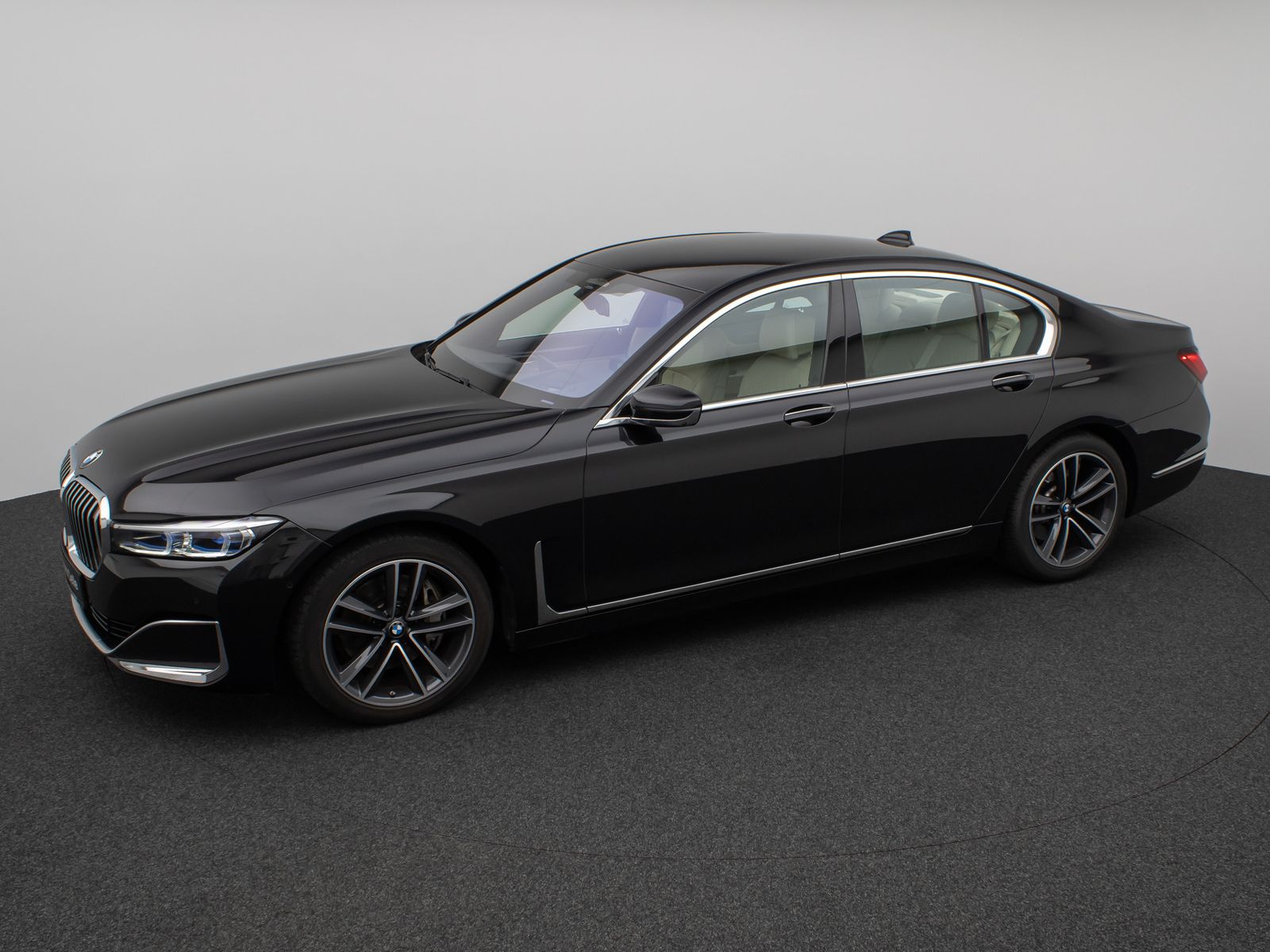 Fahrzeugabbildung BMW 730d xD 360°Laser Massage DAB DisplKey SoftClose