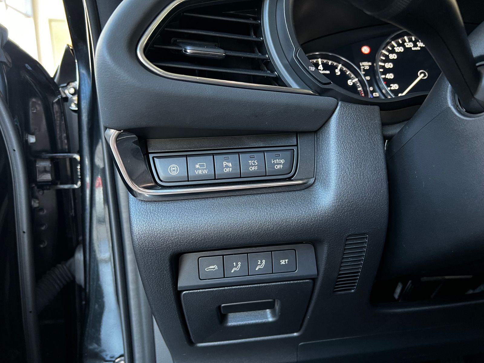 Fahrzeugabbildung Mazda CX-30 Selection AWD 360° BOSE LED NAVI