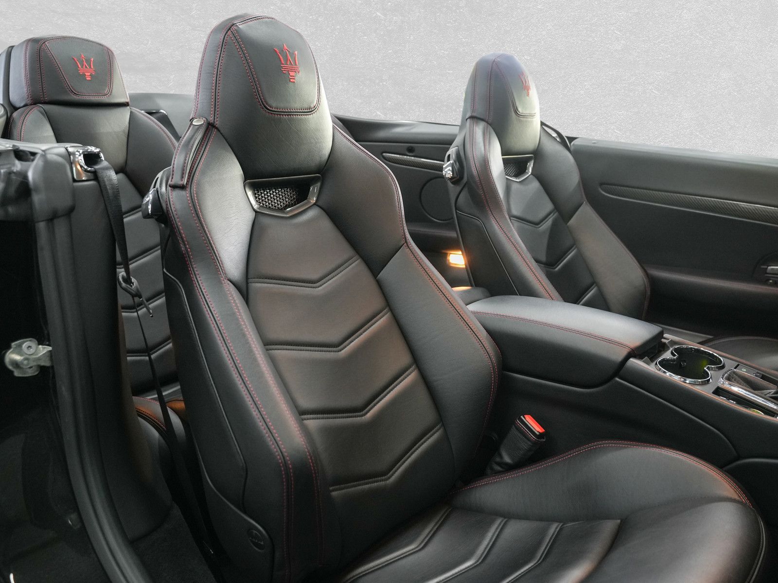 Fahrzeugabbildung Maserati GranCabrio Sport - 1.Hand | 11.000 Km | 1.Lack