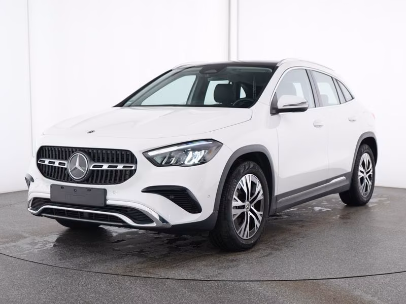 Mercedes-Benz GLA 200 Progressive AHK+Pano+CarPlay+Kam+EasyPac