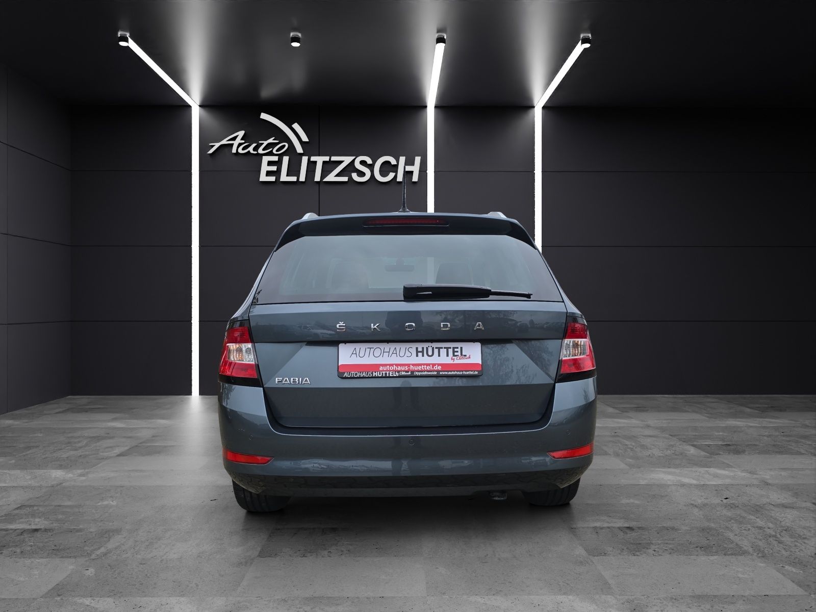 Fahrzeugabbildung SKODA Fabia Combi Drive 125 1.0 TSI KLIMA DAB SMART LI