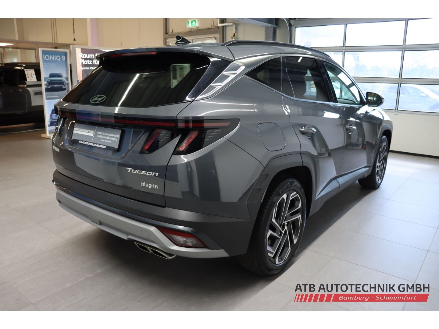 Fahrzeugabbildung Hyundai Tucson Prime 1.6 T-GDI PHEV 4WD SOH 98,7%  HUD N