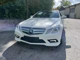 Mercedes-Benz E 350 Coupé E 350 CDI BlueEFFICIENCY ELEGANC... - Mercedes-Benz E 350 aus 2011: Coupe