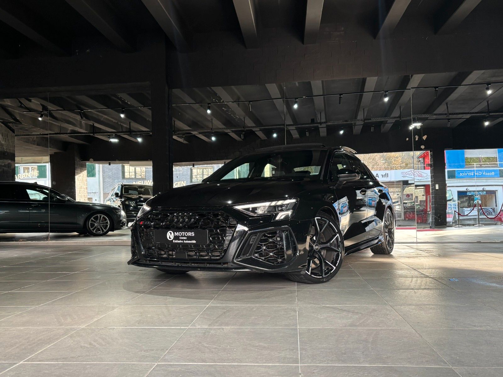 Fahrzeugabbildung Audi RS3 Lim. *Panorama*RS-Sitze*Carplay*SportAuspuff