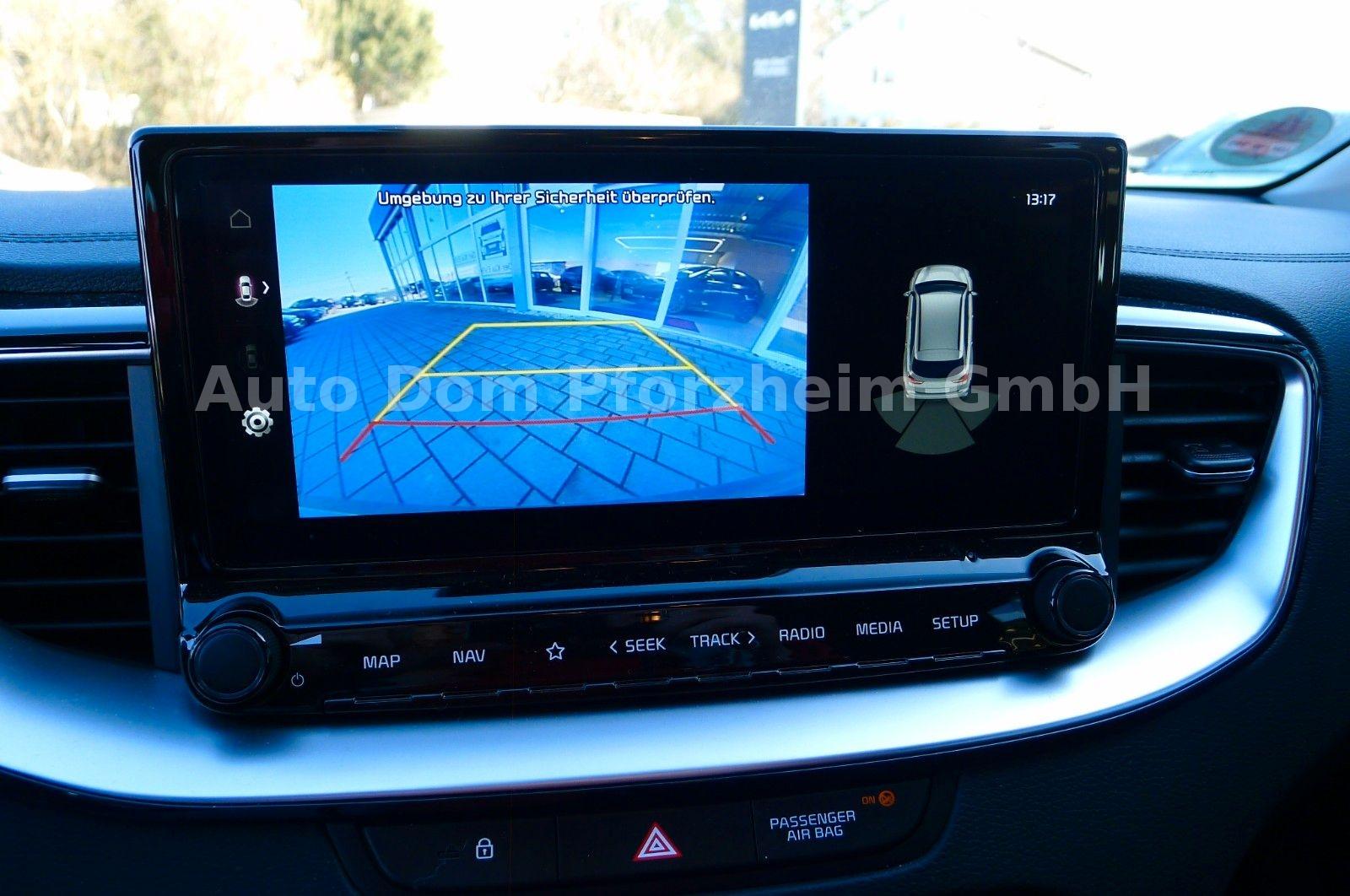 Kia Ceed SW 1.5T DCT Vision / Komfort+/NAVI