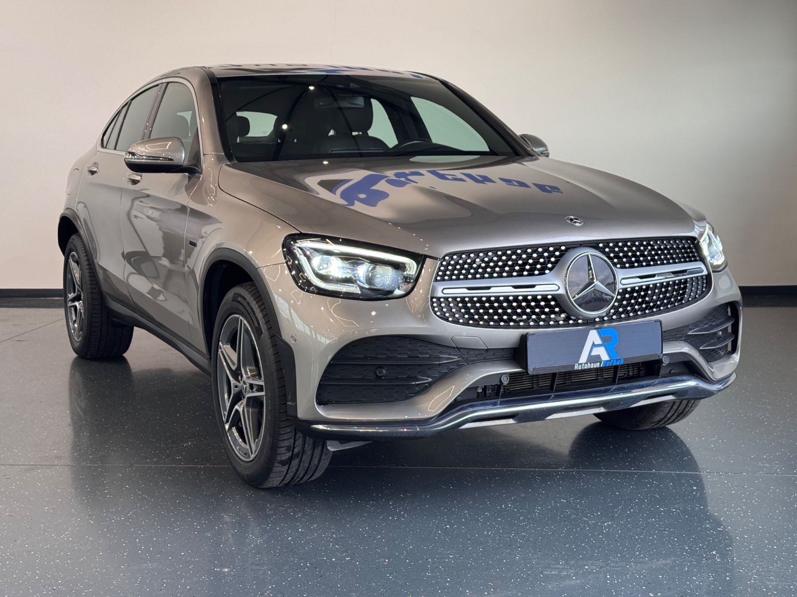 Mercedes-Benz GLC300de 4Matic AMG LED MULTIBEAM SHZ AMBIENTE foto 9