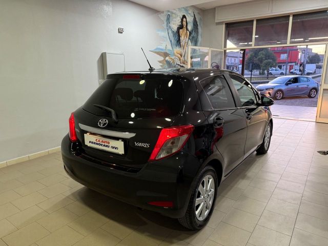 Toyota Yaris 1.4 D-4D 5 porte Lounge