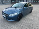 Peugeot 301/ Klimaanlage/AHK/Tüv Neu/Navi/Einparkhilfe  - Peugeot 301 Gebrauchtwagen