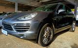 Porsche Cayenne Diesel 3.0 TDI - Porsche Cayenne mit Diesel-Antrieb: 3.0