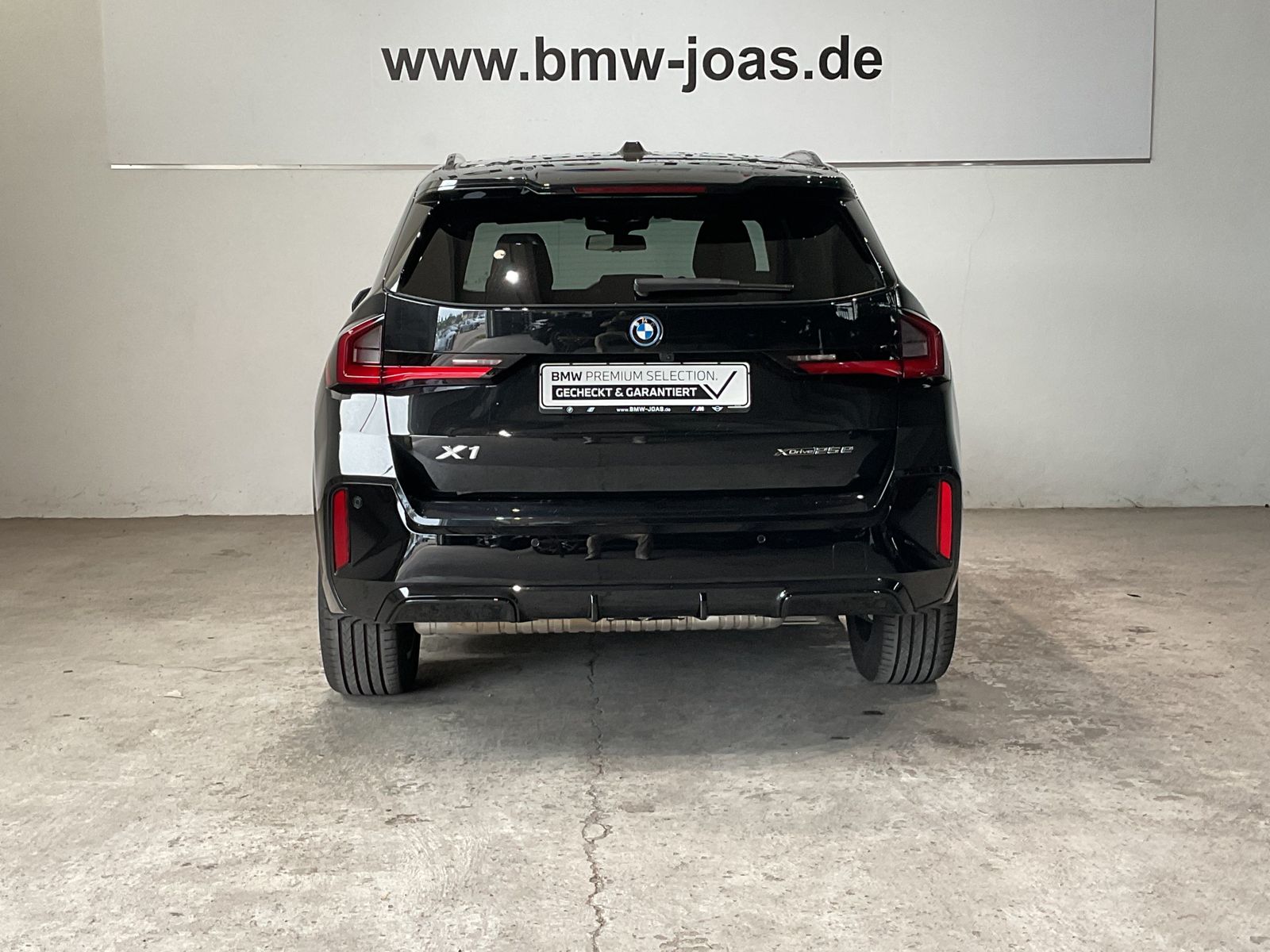 Fahrzeugabbildung BMW X1 xDrive25e M Sportpaket Head-Up HK HiFi