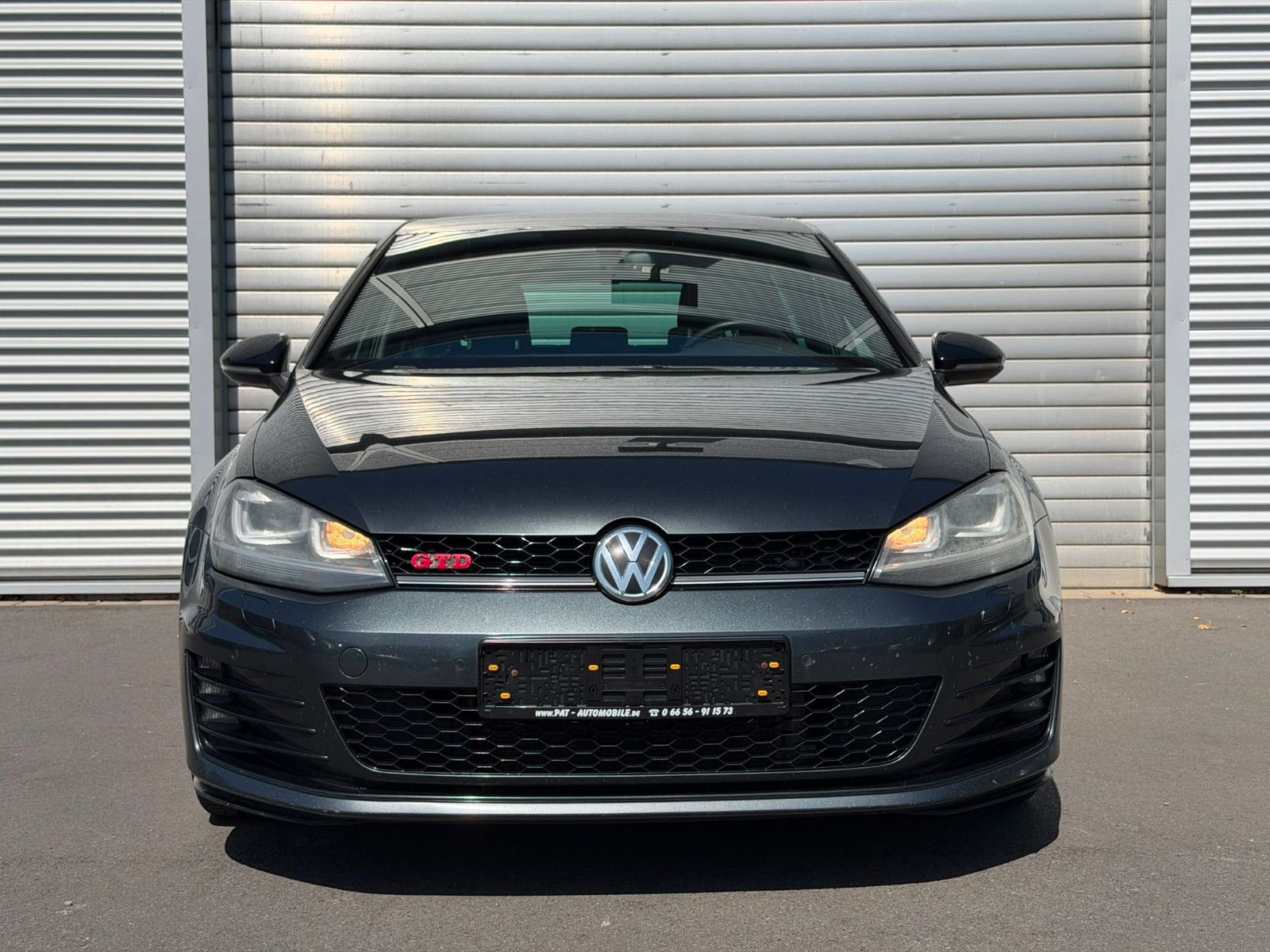Fahrzeugabbildung Volkswagen Golf VII Lim. GTD DSG Bi-Xenon GRA Navi SHZ PDC