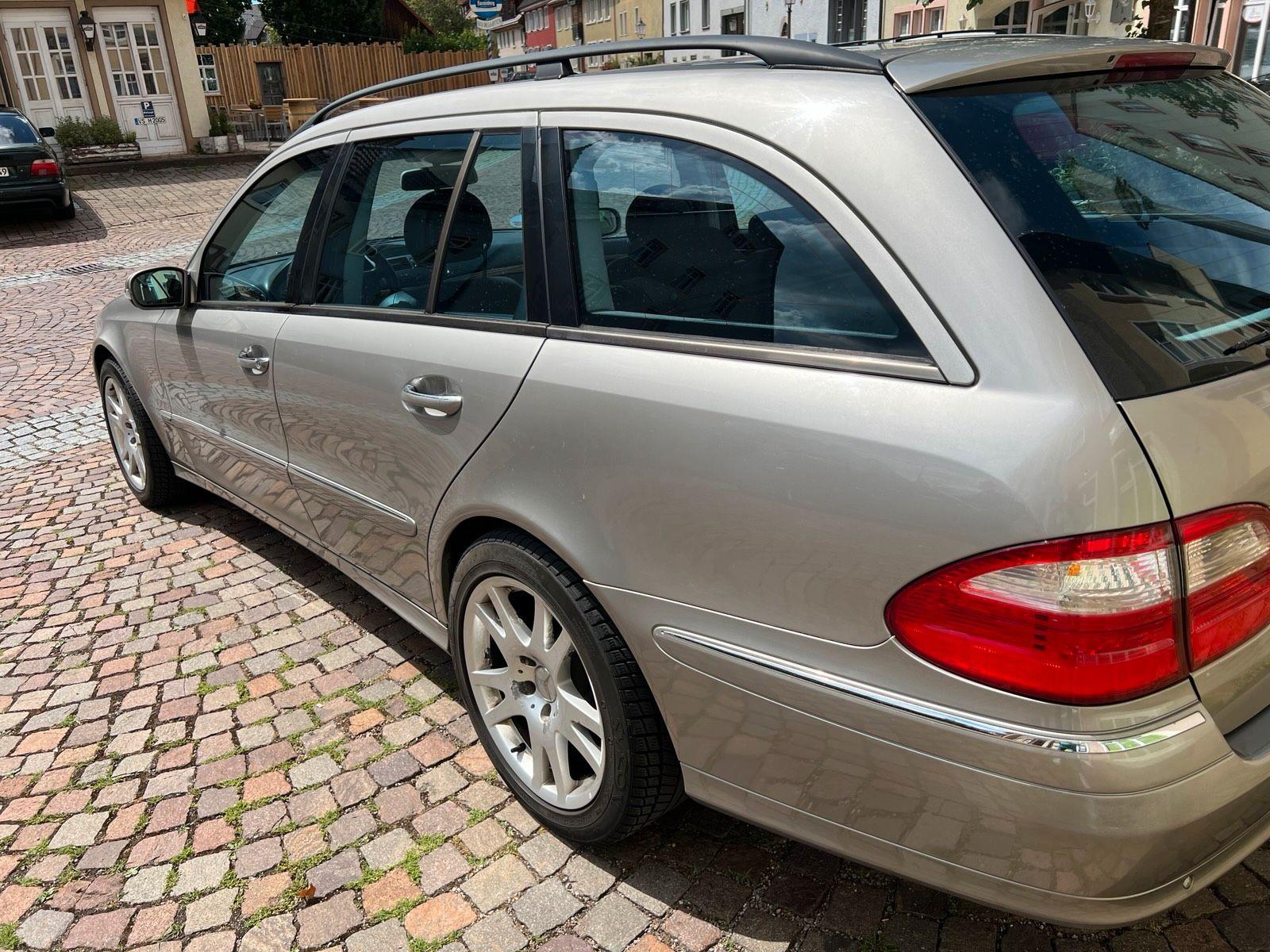 Mercedes-Benz E270 2004 — photo 6