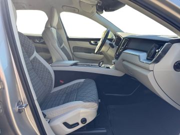 Volvo XC60 - 12