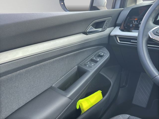 Golf VIII Variant 2.0 TDI Life SHZ NAVI ACC LED