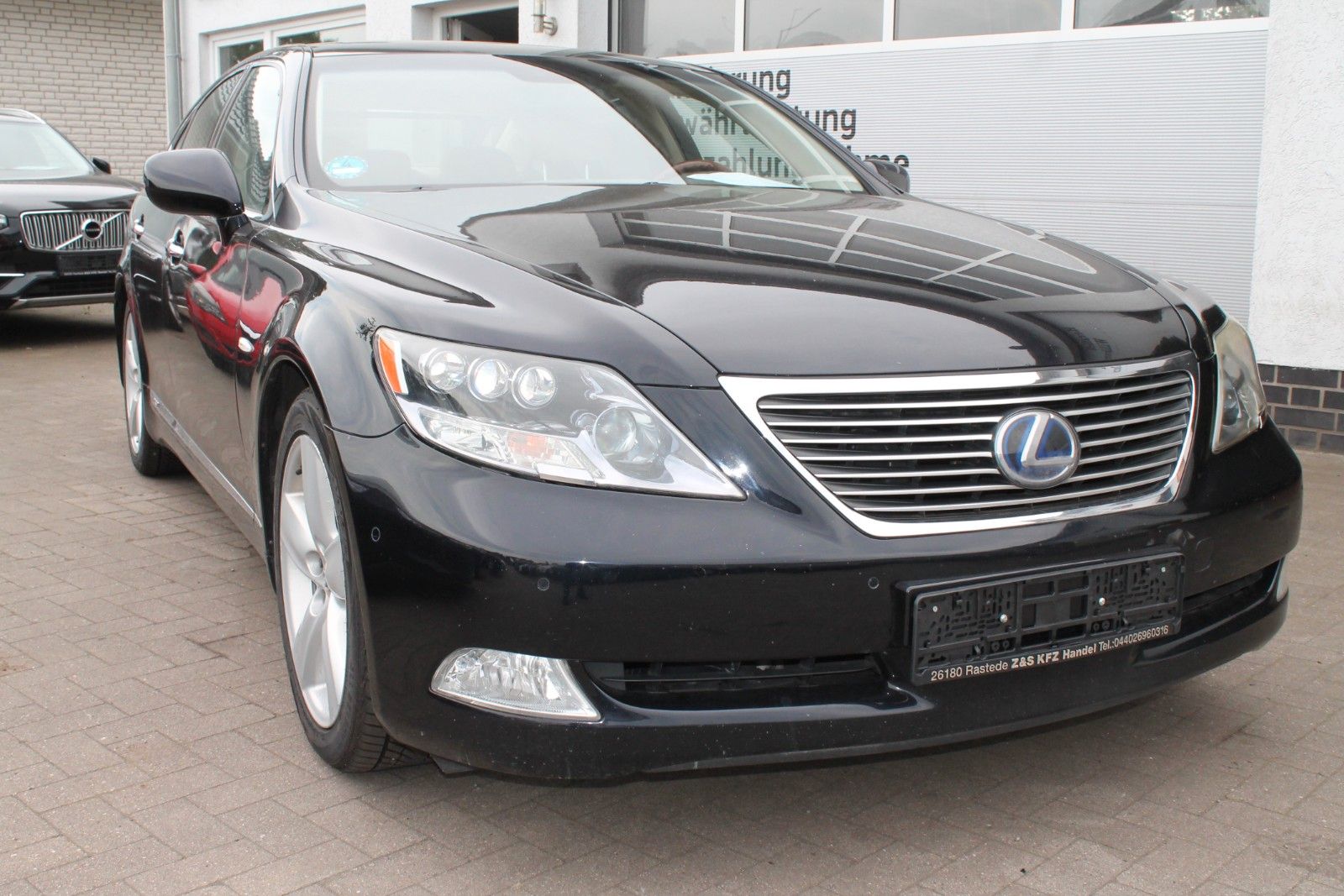 Lexus LS 600 h