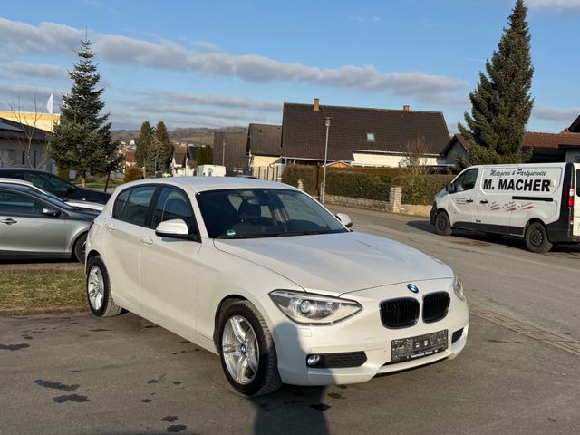 BMW 116 Baureihe 1 Lim. 5-trg. 116 i* NAVI * NEU TÜV